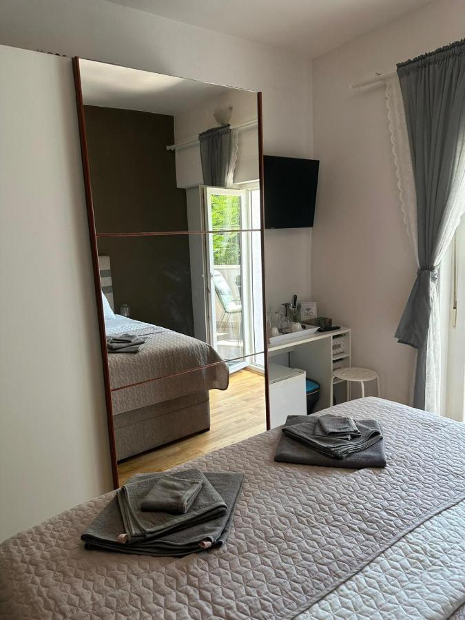 Bonbon Room And Apartment Zadar Exterior photo